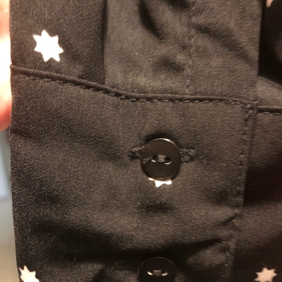 Old Navy star design button down shirt size Small - Picture 3 of 3
